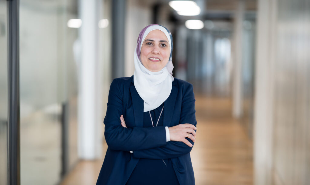 Arwa Alikhwan